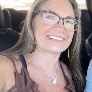 Meet your Posher, Renee